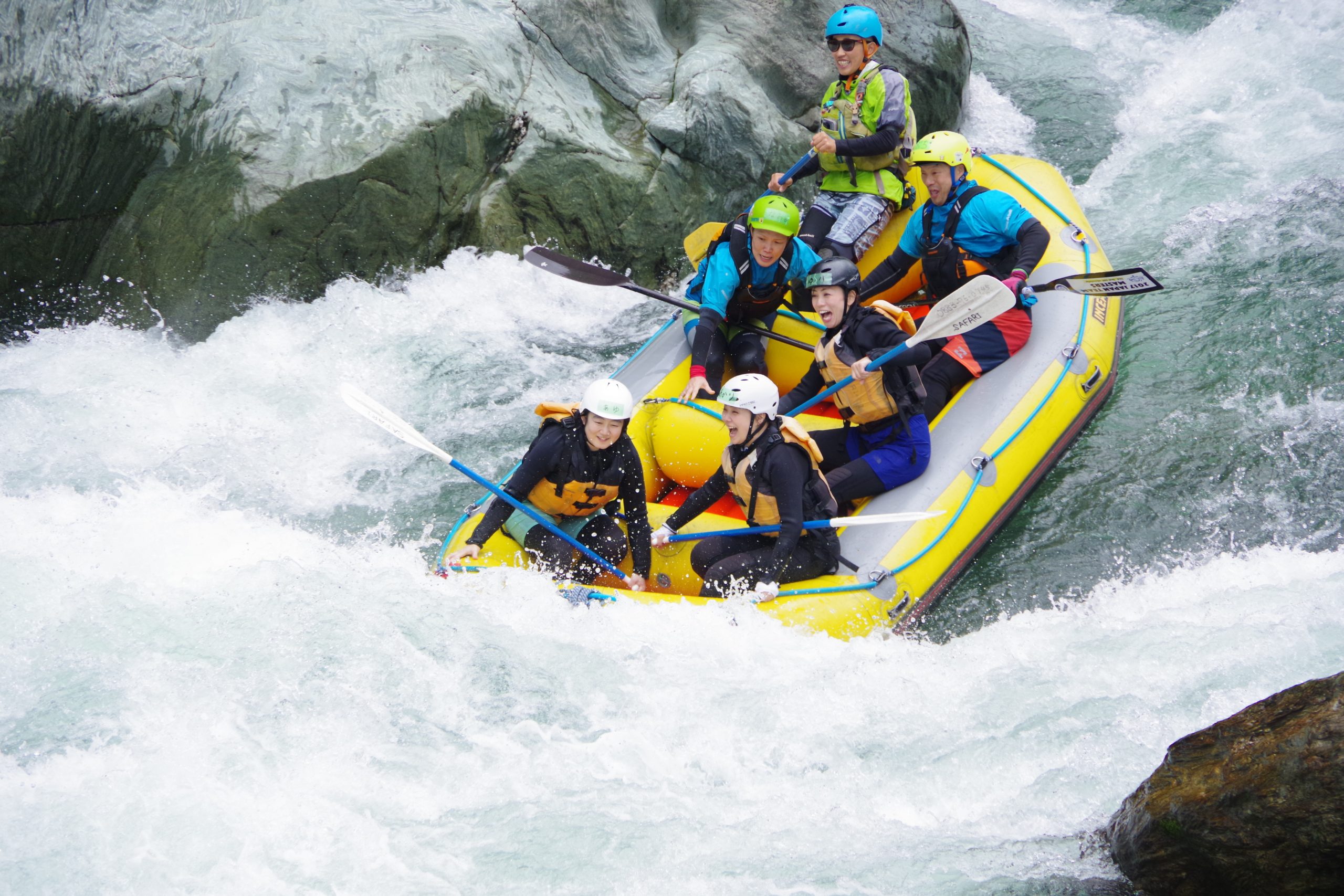 四国ラフティング