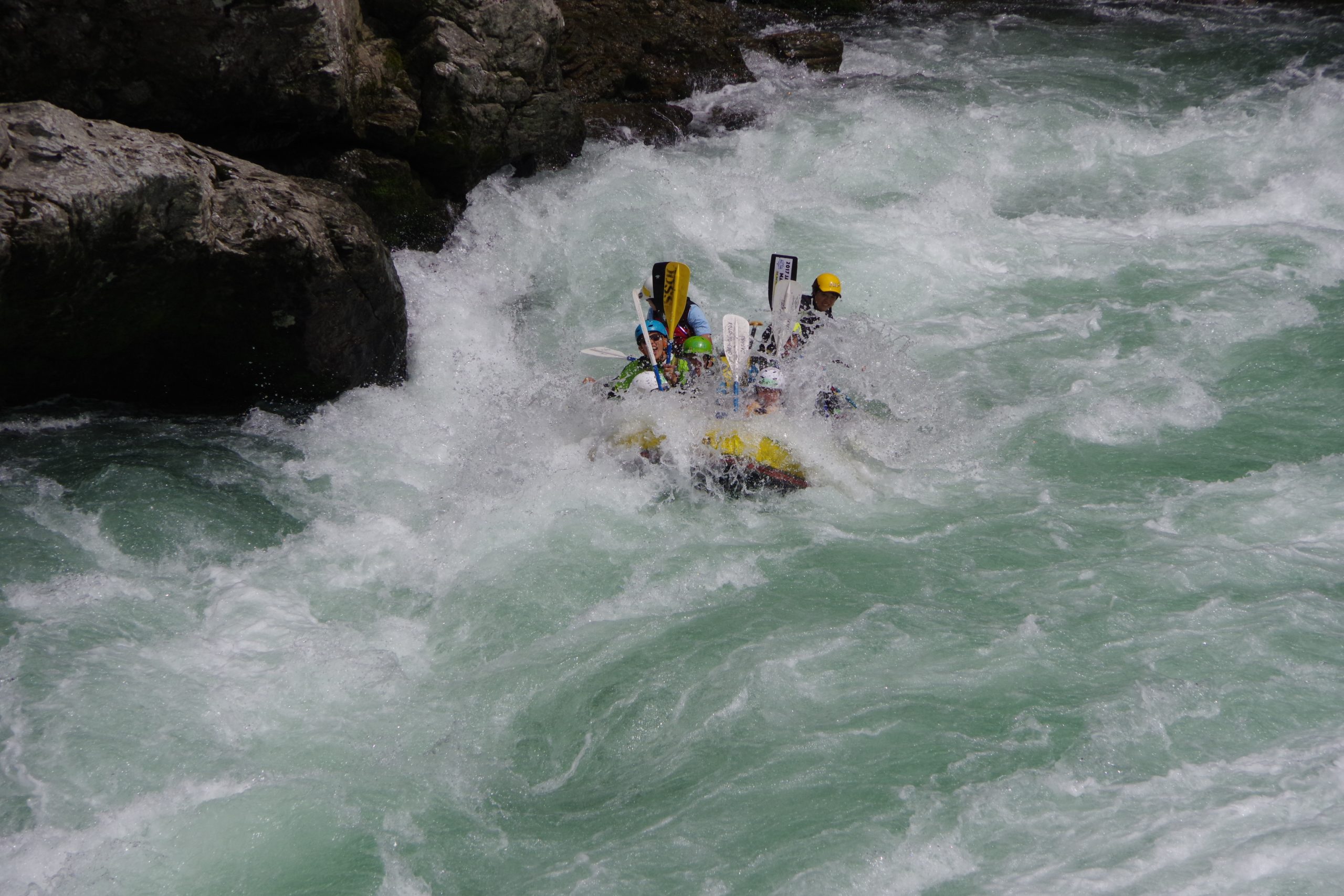 四国ラフティング