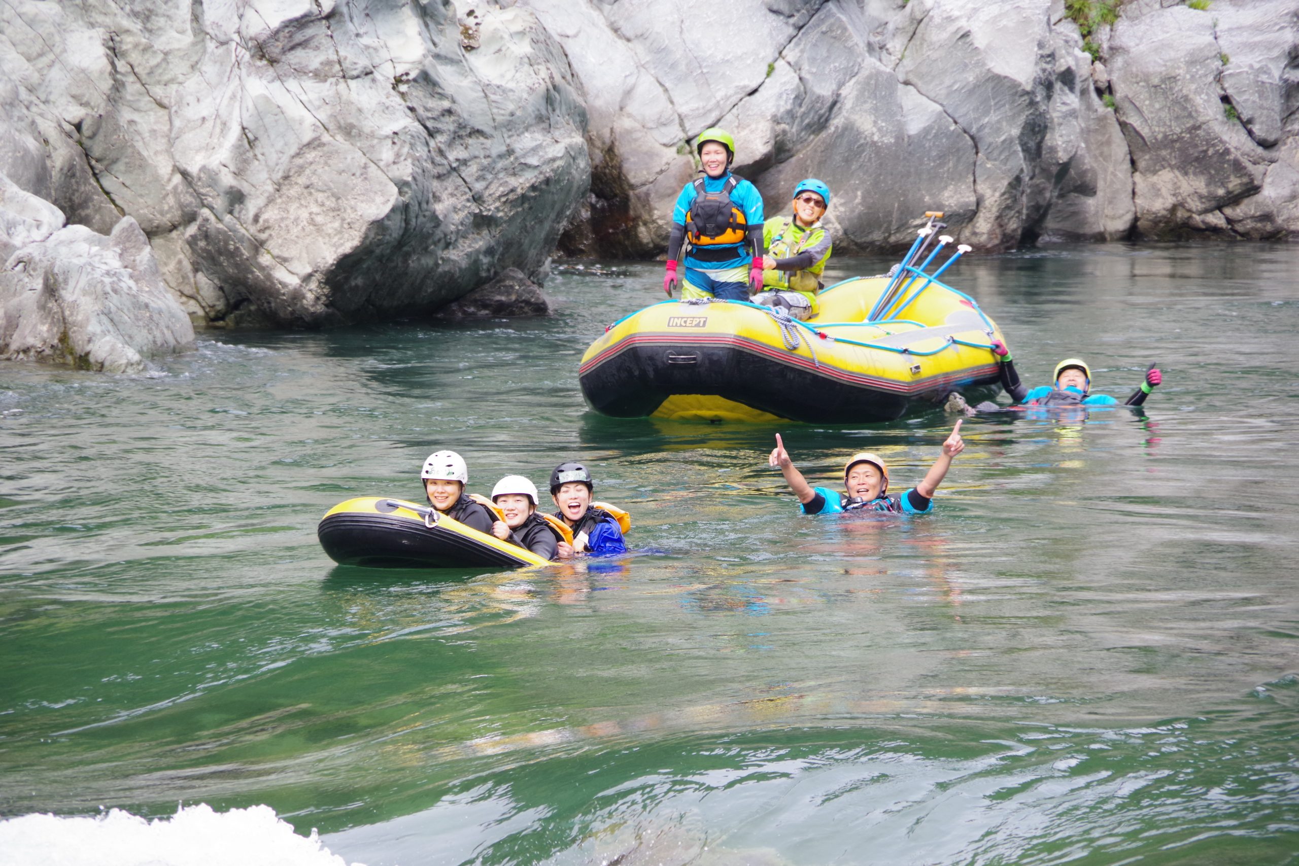 吉野川ラフティング